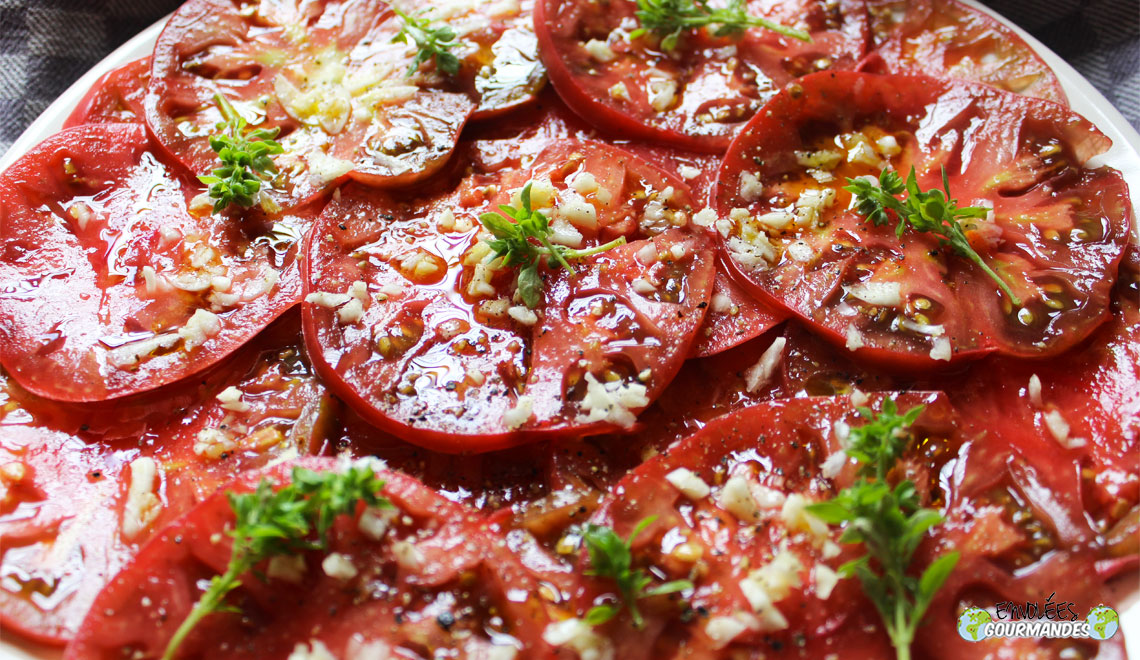 salade-tomates-noires-de-crimée-ail-basilic-5