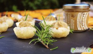 (Sao na Dikwamba)Tartinade soyeuse de safou dans sa coupelle gourmande de manioc
