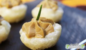 (Sao na Dikwamba)Tartinade soyeuse de safou dans sa coupelle gourmande de manioc